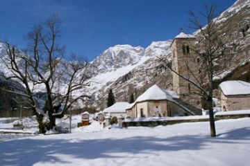 Paesaggio Invernale, Monte Rosa e ChiesaVecchia (Ft. Cloders Foto)